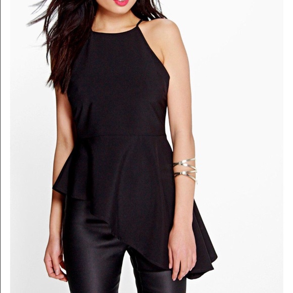 Boohoo Tops - NWT Asymmetrical Shirt