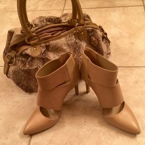 💋HP🎀 SoleSociety Pumps