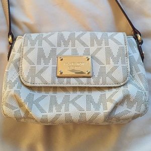 🍾MICHAEL KORS CROSSBODY BAG-AMAZING deal!
