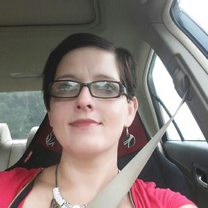 Meet your Posher, Candice