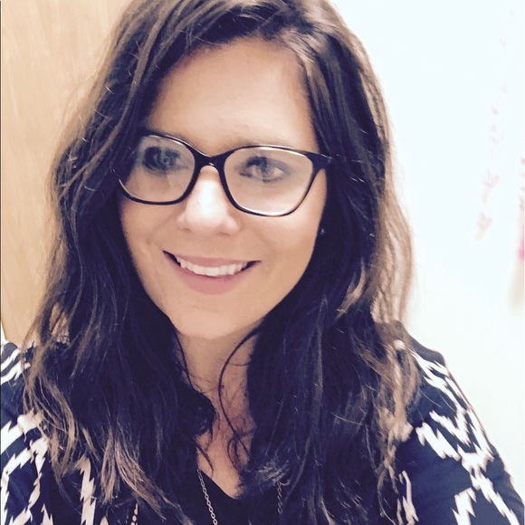 Meet your Posher, Jonelle - Picture 4 of 6