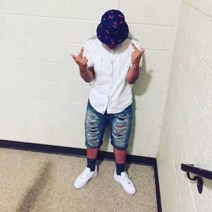 Meet your Posher, Alexis