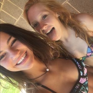 Meet your Posher, Kam