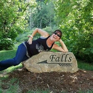 Meet your Posher, Robyn