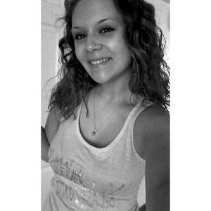 Meet your Posher, Alicia