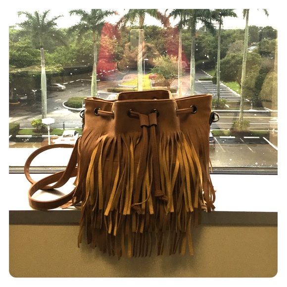 Octavia fringe purse w/ strap & drawstring