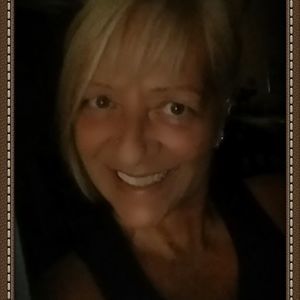 Meet your Posher, Carmella