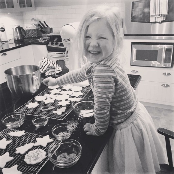 Meet your Posher, Kate - Picture 2 of 4