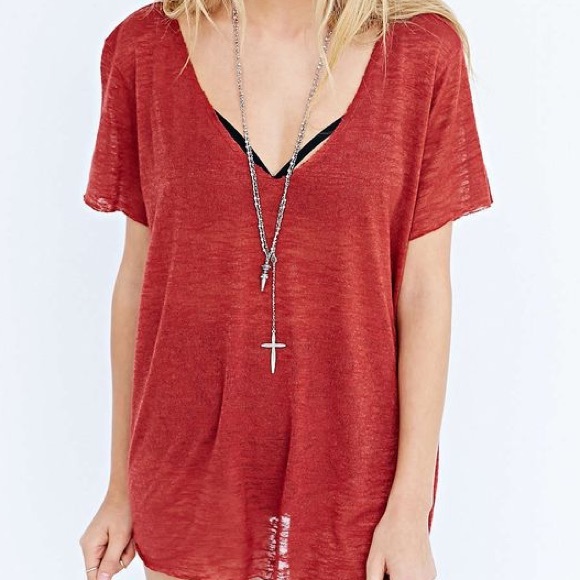 Tshirt - Picture 1 of 3