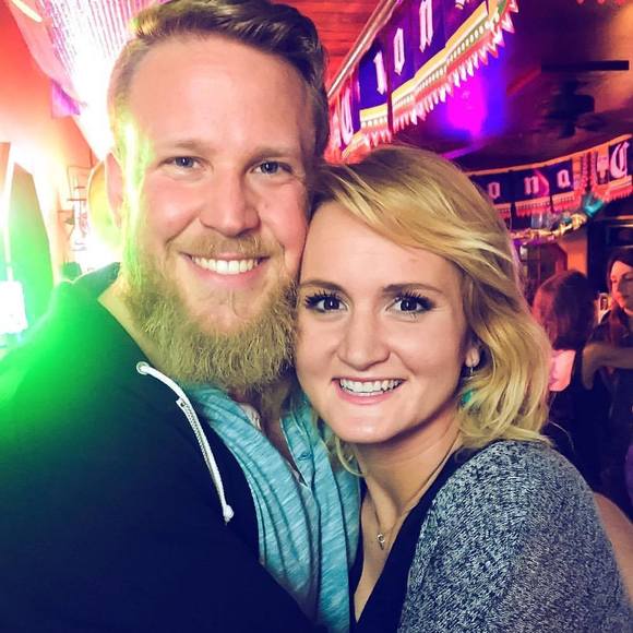 Meet your Posher, Kate - Picture 2 of 8