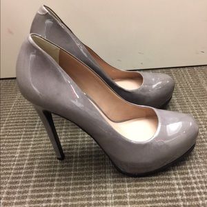 Pour La Victoire Platform Pumps