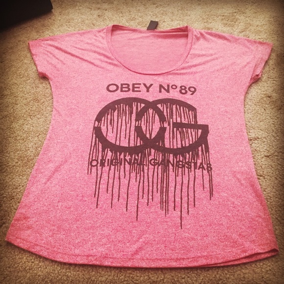 Sold 💕 Obey Graffiti OG T-Shirt - Picture 2 of 2