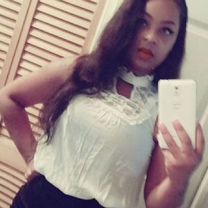 Meet your Posher, Jonicq'a