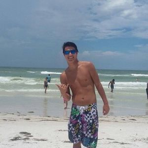 Meet your Posher, Nicolas