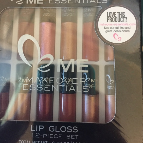 Makeup bundle! - Picture 2 of 4