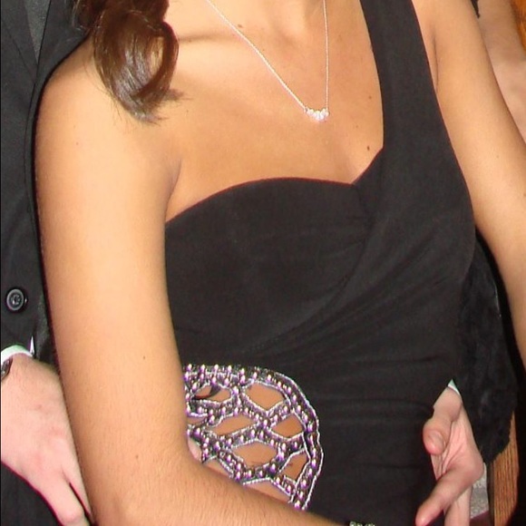 Dress - Picture 4 of 4