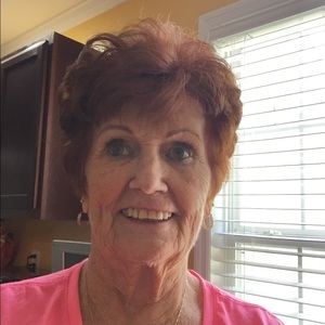 Meet your Posher, Valerie