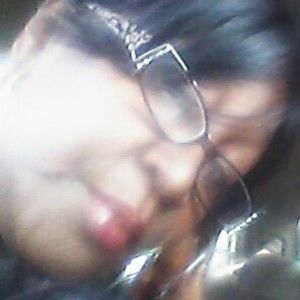 Meet your Posher, Evette