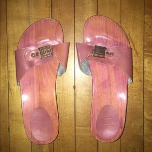 Authentic Limited #41 Chanel Rose Fonce Mules