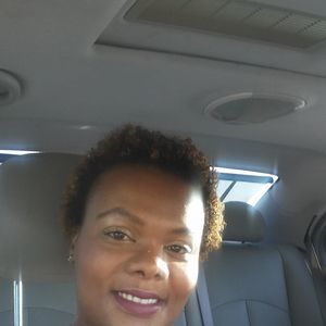 Meet your Posher, Regina