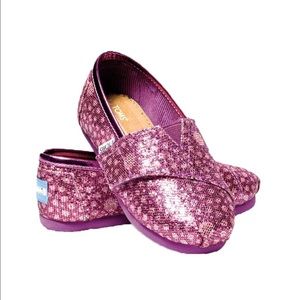 Toms Classic Pink Moroccan Shoes