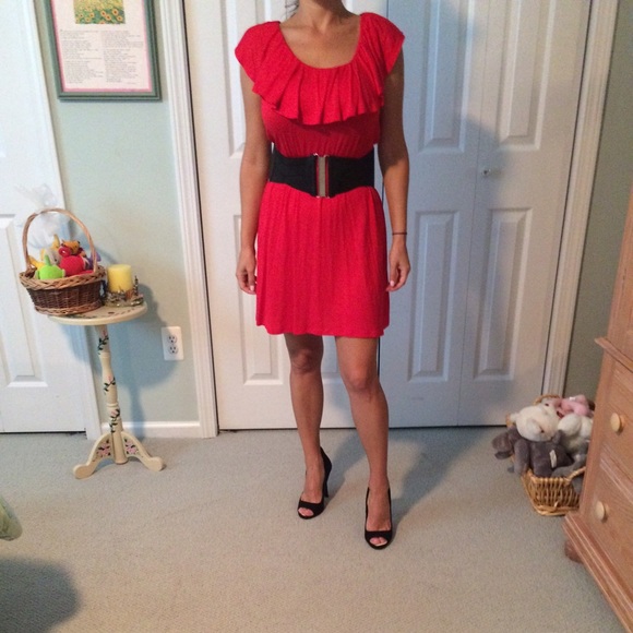 Worn 1x. Can be worn with or without belt. - Picture 2 of 3