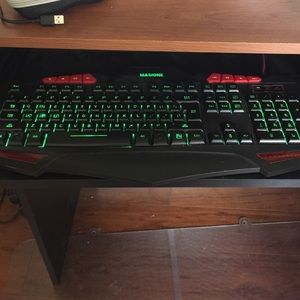 Masione USB gaming keyboard, 7adjustable colorful