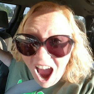 Meet your Posher, Jodi