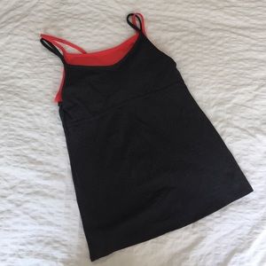 GapFit Athletic top