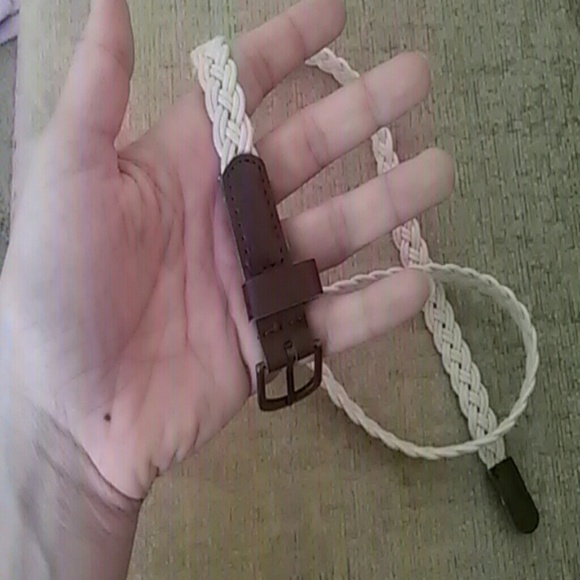 Belt - Picture 2 of 3