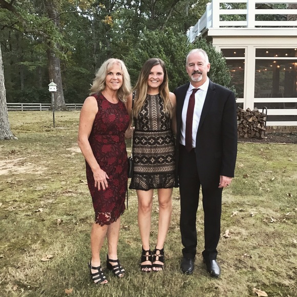 Meet your Posher, Casey - Picture 4 of 4