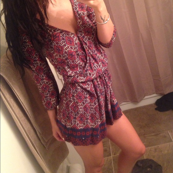 Hollister romper