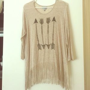 Fresh wear XL arrows and fringe top
