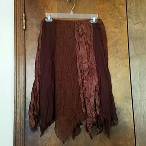* FREE* Lace midi shirt - Size M