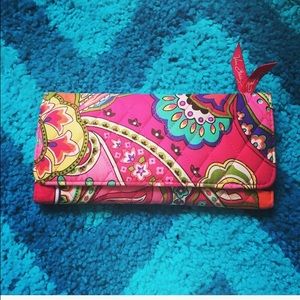 Vera Bradley trifold wallet