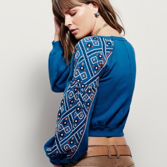 NWT $128 Free People "Senorita" V-neck Printed Top - Picture 2 of 4