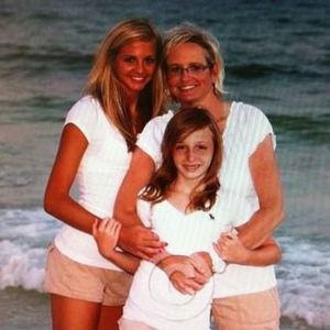 Meet your Posher, Traci