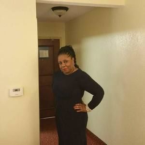 Meet your Posher, Angie