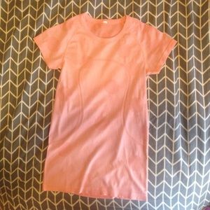 Lululemon run top