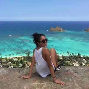 Meet your Posher, Cecilia