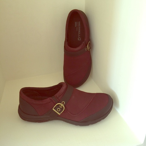 MERRELL Leather Slip On Shoes
