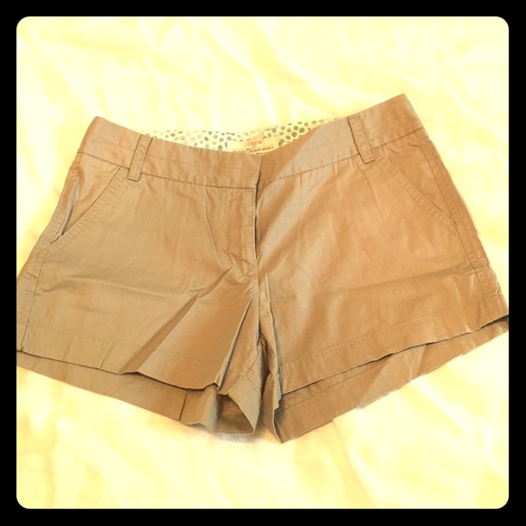 Jcrew khaki shorts 3 inch inseam brand new