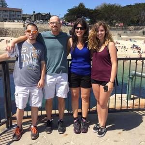 Meet your Posher, Logan