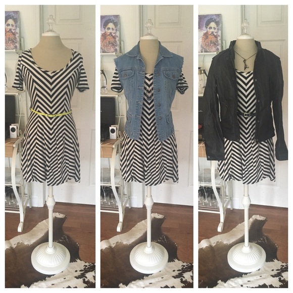 Black White Stripe Skater Dress V Neck Seams