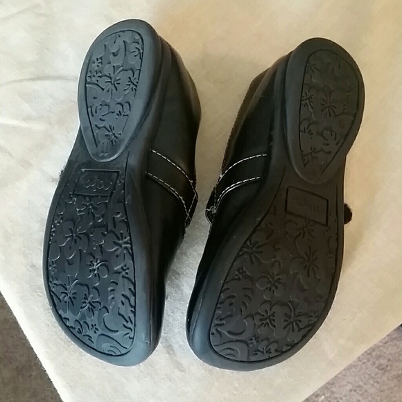 Children's shoes - Picture 3 of 3