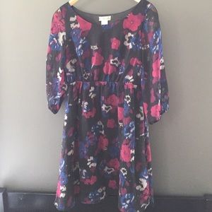 Daytime or business casual dress