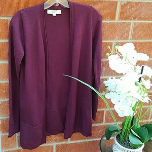 Maroon open cardigan