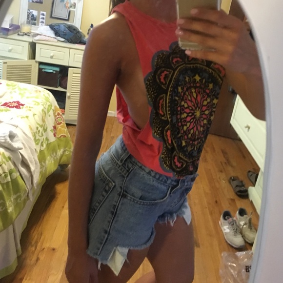 Muscle Tank - Picture 3 of 3