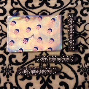 Lipstick Bundle with Makeup bag