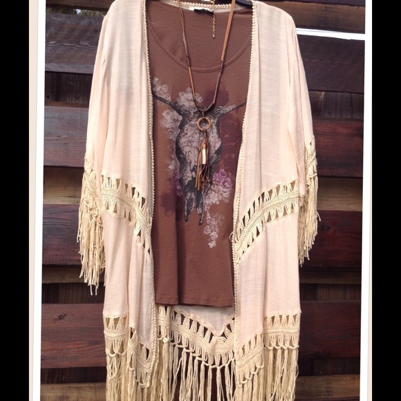 Bullhead Skull Rose  Fitted Cotton Tee Shirt Top - Picture 4 of 4